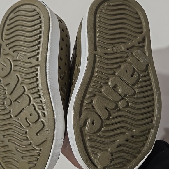 Toddler Slip-On Native Jefferson Shoe with White Toe Cap Size 5 - Picture 5 of 6